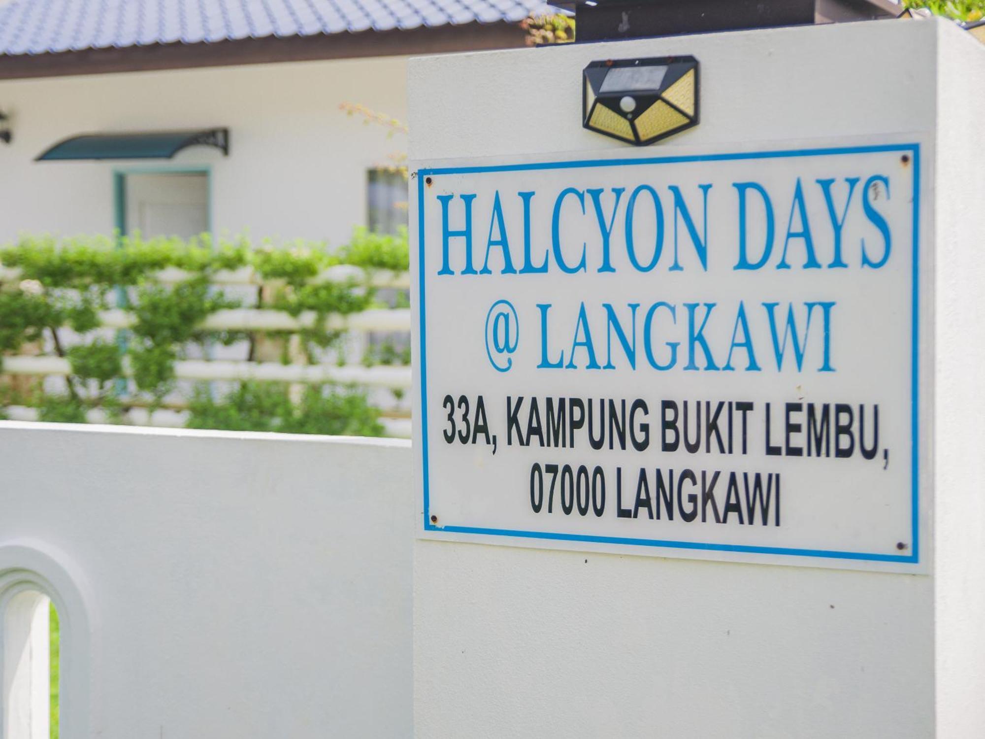 Halcyon Days @ Langkawi Apartment ปันไตเจอนัง ภายนอก รูปภาพ