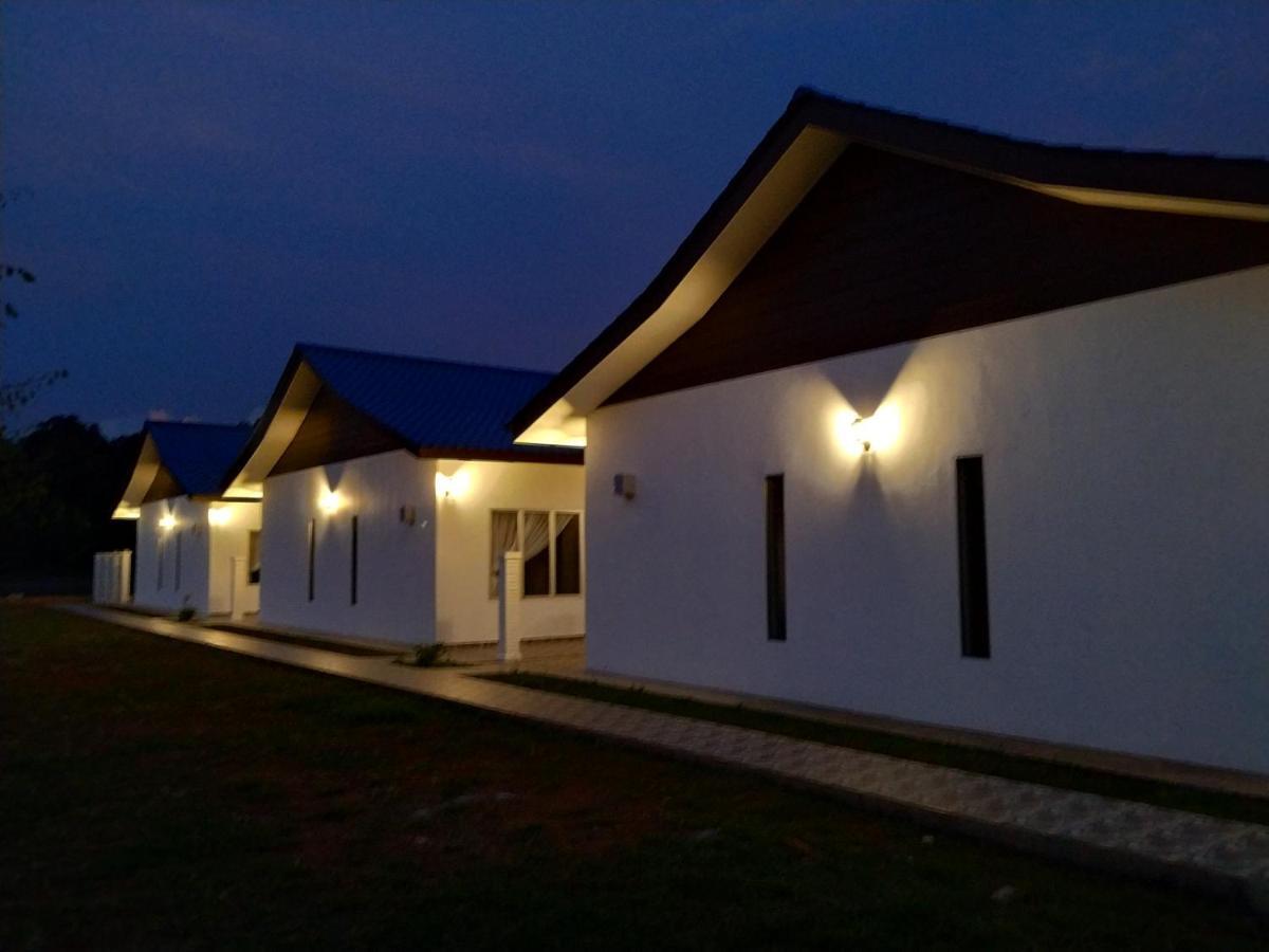 Halcyon Days @ Langkawi Apartment ปันไตเจอนัง ภายนอก รูปภาพ