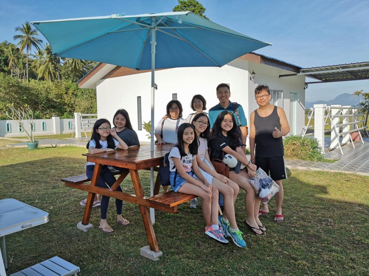 Halcyon Days @ Langkawi Apartment ปันไตเจอนัง ภายนอก รูปภาพ